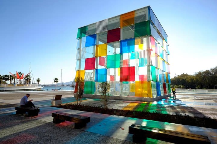Salta la Coda: Biglietto per il Centre Pompidou di Malaga