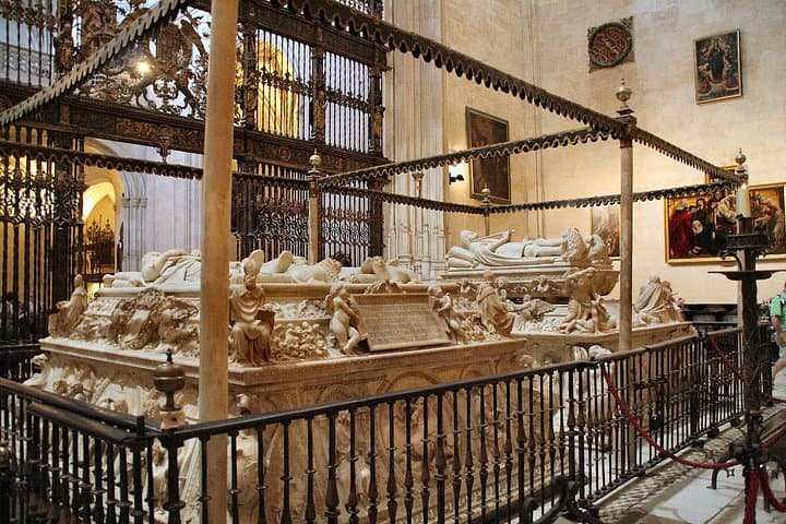 Granada: Geführte Tour durch die Royal Chapel und die Kathedrale von Granada — Foto 2