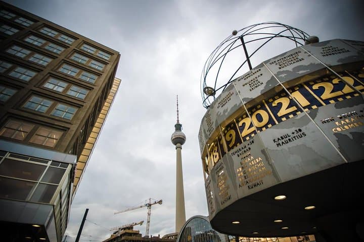 Kleingruppen-Walking-Tour durch Ostberlin mit einem französischen Guide — Foto 2