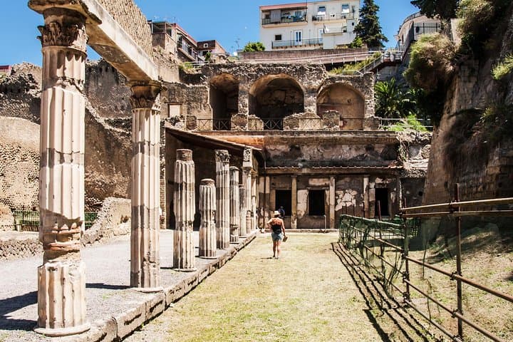Visite guidée coupe-file d'Herculanum depuis Naples