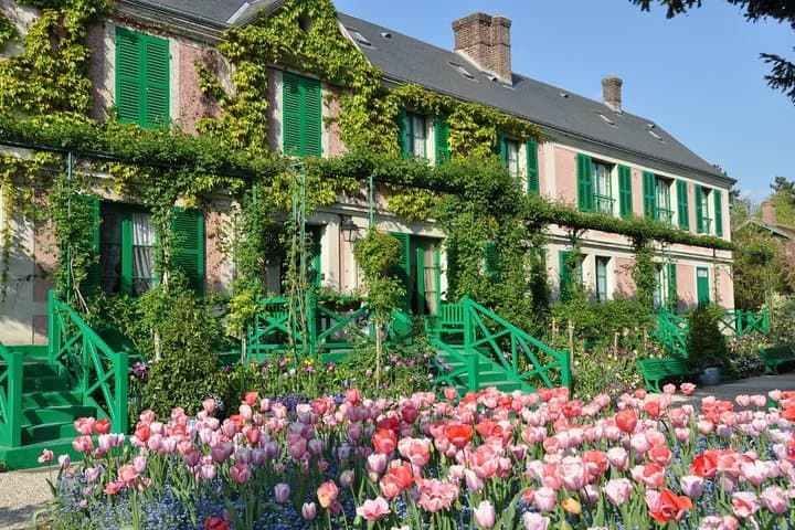 Excursion à la Maison et aux Jardins de Giverny et au Palais de Versailles — photo 2