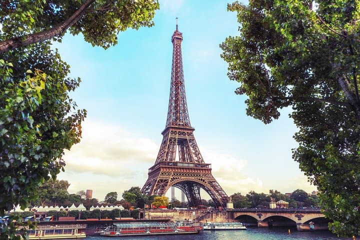 Tour della Torre Eiffel con ascensore e crociera sulla Senna — foto 2