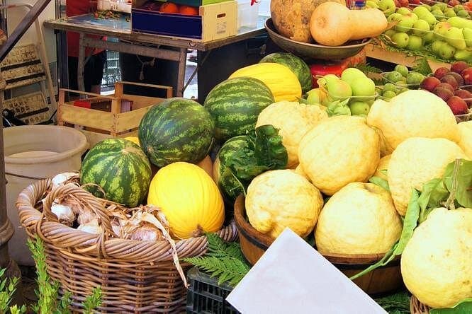 Italienischer Markt und Dolceacqua Ganztagestour ab Nizza in kleiner Gruppe — Foto 2