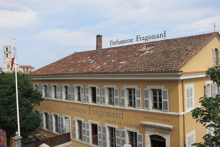 Landschafts- und Weinverkostung Ganztagestour ab Cannes — Foto 2