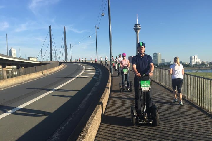 Düsseldorf Segway Rhein Tour