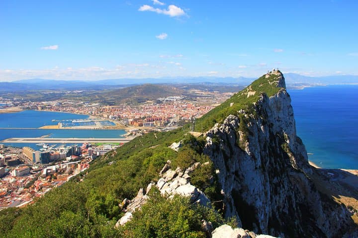 Visite guidée de Gibraltar avec les Grottes de Saint Michel depuis la Costa del Sol