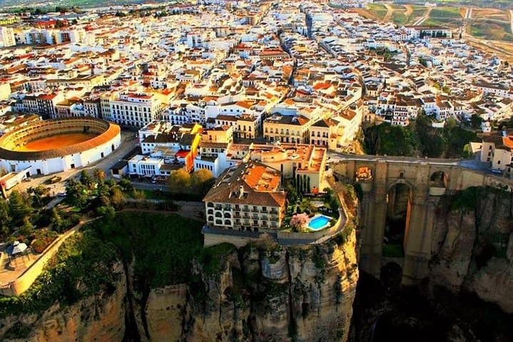 Historische Stadtführung in Ronda mit Eintritt in die Stierkampfarena