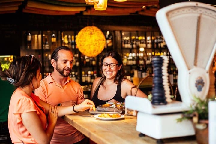 Private Food Walking Tour in Madrid mit 6 oder 10 Verkostungen — Foto 2