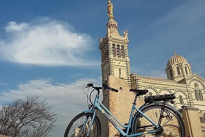 Marseille ciudad: fácil tour en ebike por la costa — foto 3