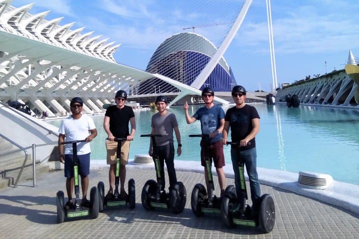 Valencia Kunst- und Wissenschafts Segway Tour — Foto 2