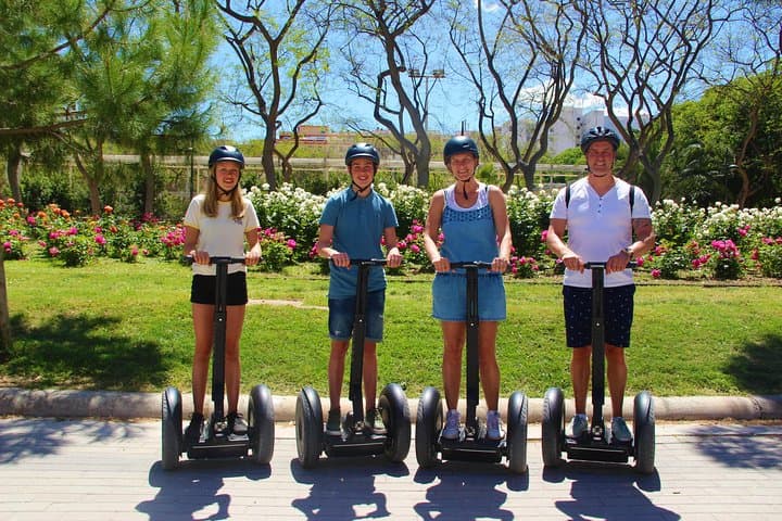 Tour Privato in Segway nei 3 Parchi di Valencia