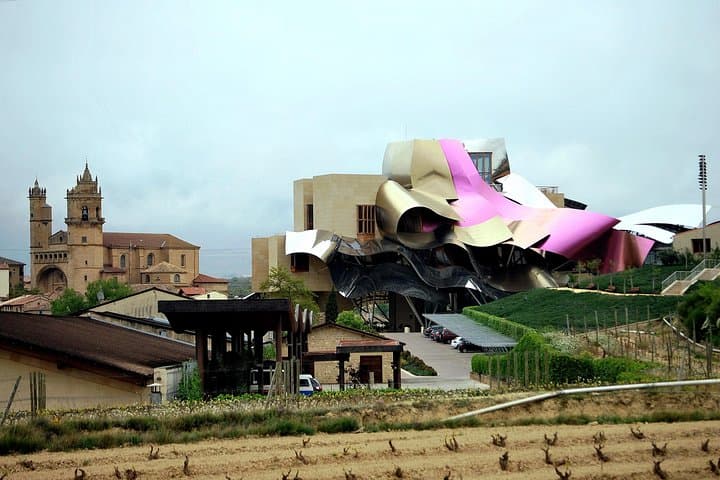 Weinregion Rioja mit Weingutsbesuch & Vitoria-Gasteiz — Foto 5