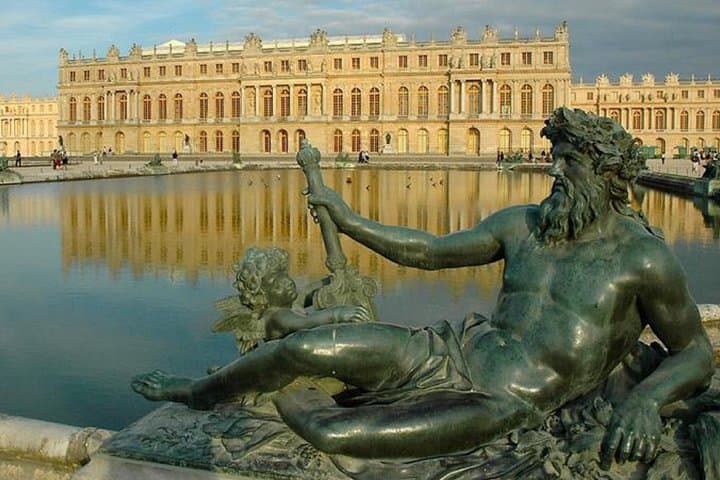Escursione a Versailles in treno con ingresso al Palazzo e ai Giardini — foto 3