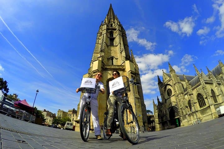 Visite guidée à vélo des essentiels de Bordeaux