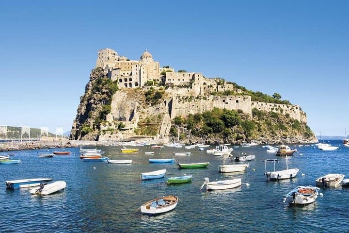 Excursion d'une journée sur l'île d'Ischia depuis Naples