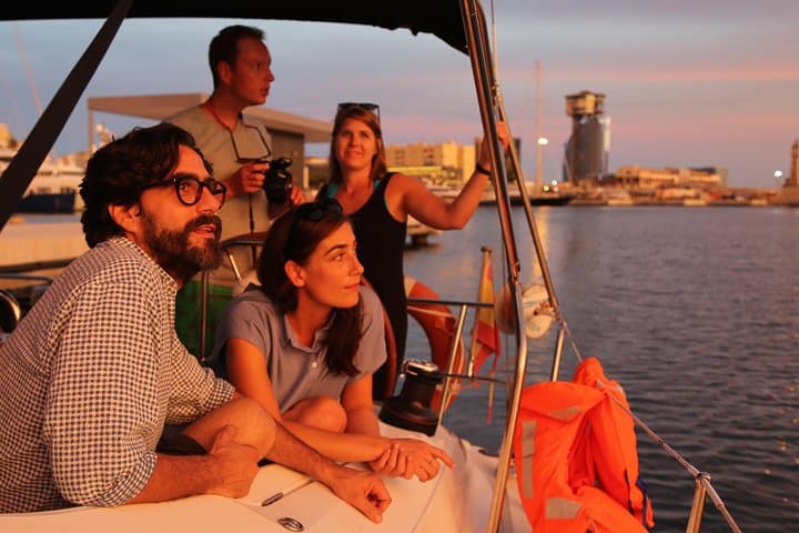 Navigazione al Tramonto con Tapas e Bevande a Barcellona — foto 3