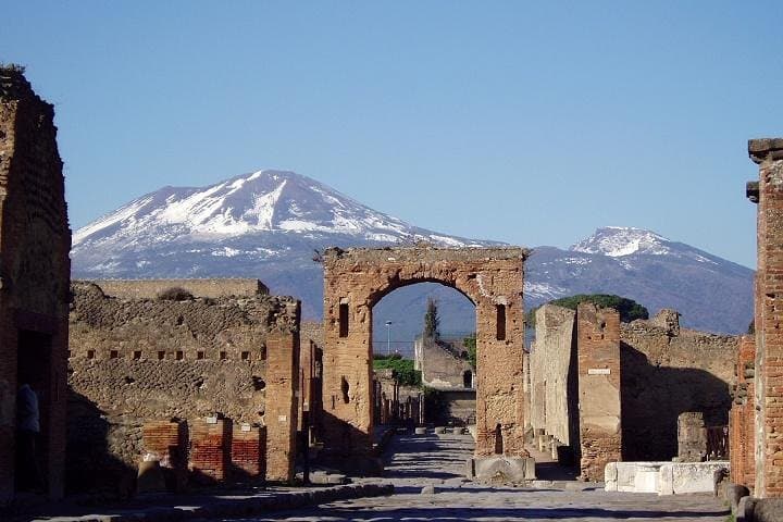 Pompeji und Neapel ab Rom: Private Ganztagestour mit Mittagessen — Foto 5