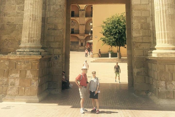 Kleingruppentagestour von Sevilla nach Córdoba & Die Moschee — Foto 3