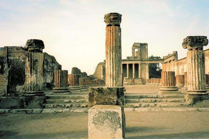 Escursione di mezza giornata a Pompei da Napoli — foto 4