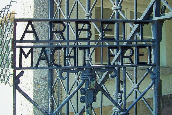 Tour del Memoriale del Campo di Concentramento di Dachau da Monaco — foto 3