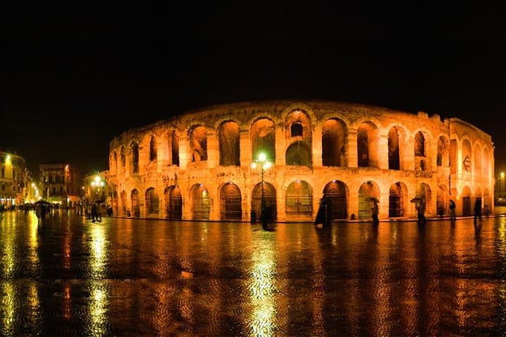 Tour a Piedi sulla Storia Oscura di Verona — foto 2