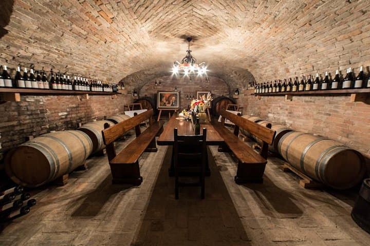 Weinverkostungstour in Langhe — Foto 3