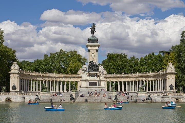 Madrid Highlights Private Walking Tour — Foto 4