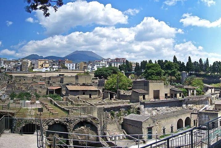 Escursione di un giorno a Pompei e Ercolano da Napoli — foto 4