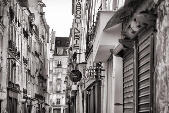 Paris Gay Marais Semi-Private Walking Tour — Foto 2