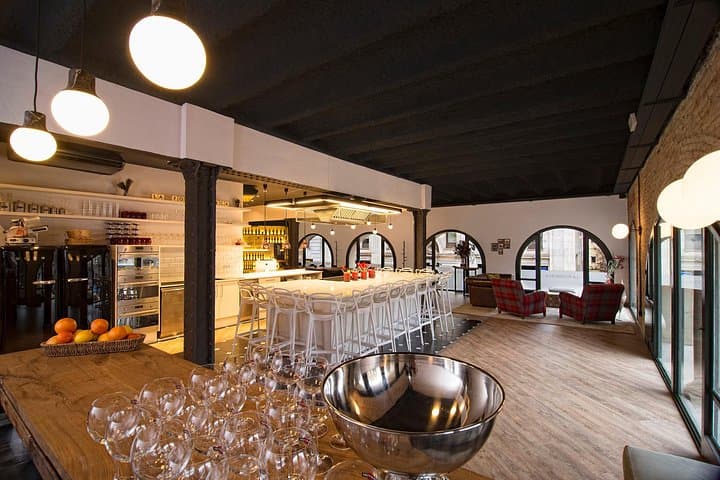 Premium Kochkurs in Barcelona: Paella & Spanische Tapas