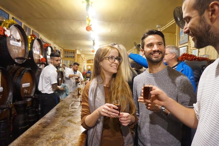 Malaga Traditionelles Wein- und Tapas-Tour