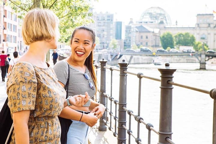 Highlights & Hidden Gems Mit Einheimischen: Beste Private Tour durch Berlin — Foto 4