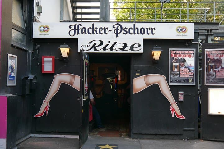 Visite guidée à pied en petit groupe de la Reeperbahn à Hambourg — photo 2
