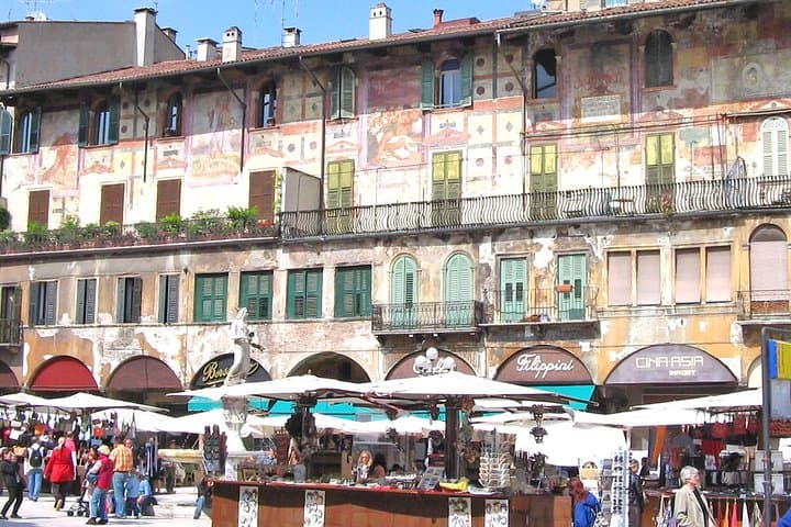 Privatstadtführung durch Verona mit Funicular für Familien — Foto 2