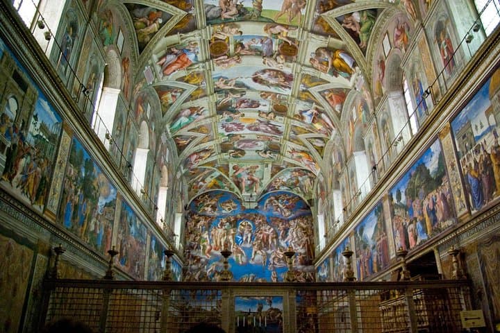 Tour de los Museos Vaticanos y la Capilla Sixtina con acceso a San Pedro — foto 4