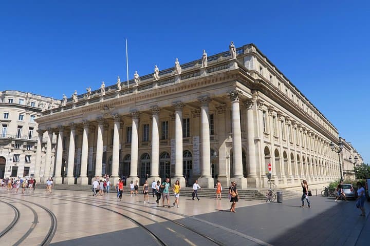 Tour a piedi di 2 ore dei luoghi iconici di Bordeaux — foto 5