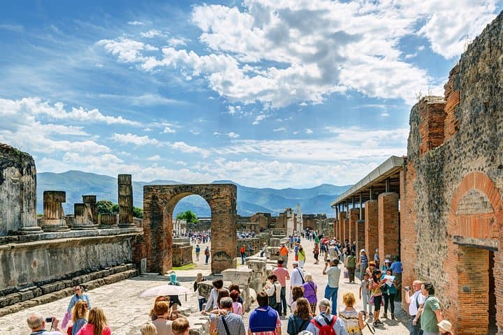 Pompeji und Amalfiküste ab dem Hafen von Salerno