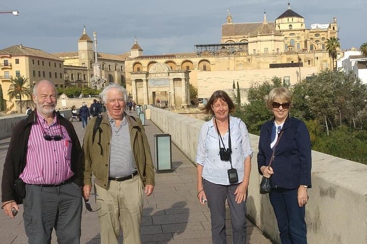 Stadtrundfahrt Córdoba mit Moschee-Kathedrale ab Sevilla — Foto 5