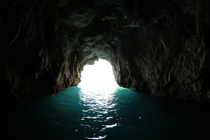 Excursion en petit groupe en bateau vers les îles Li Galli et Capri au départ d'Amalfi — photo 5