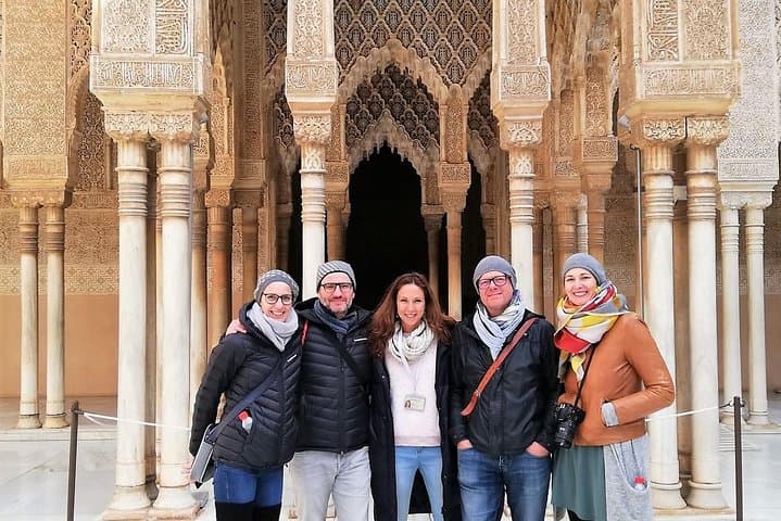 Tour Privato dei Punti Salienti dell'Alhambra Inclusi i Palazzi Nasridi