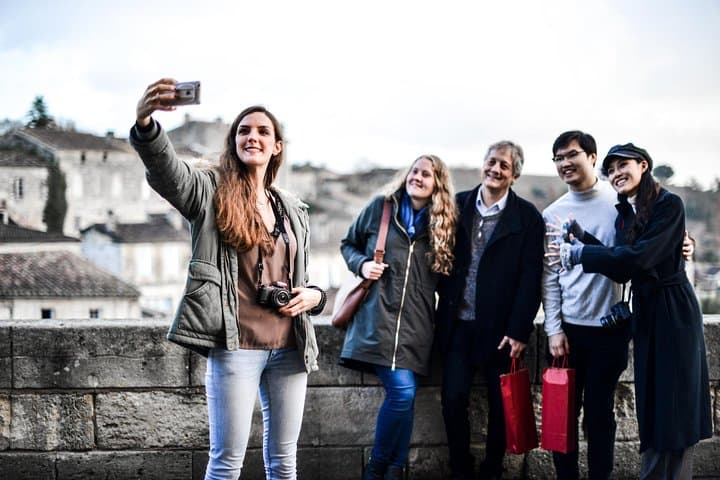 Saint Emilion Essen- und Weintour von Bordeaux — Foto 4