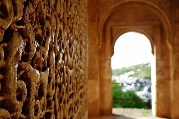 Tour in Piccolo Gruppo: Segreti dell'Alhambra