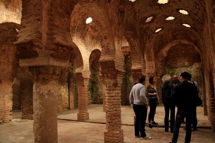 Tour Privado en Ronda incluyendo la Plaza de Toros y la Iglesia Principal — foto 4