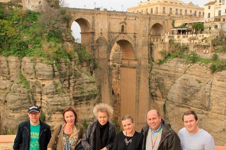 Tour Privado en Ronda incluyendo la Plaza de Toros y la Iglesia Principal