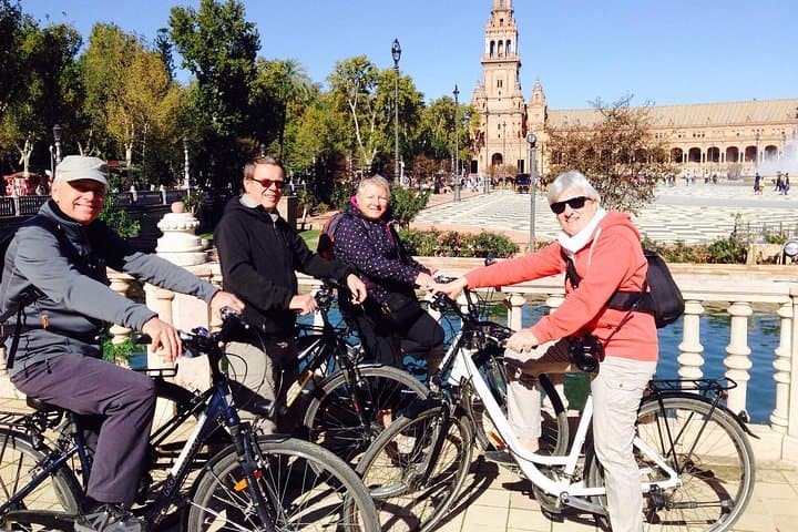 Bike rental in Seville city centre — photo 5