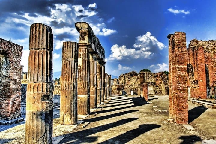 Private Tagestour nach Pompei, Weingut, Sorrent von Neapel/Salerno/Amalfi/Positano — Foto 2