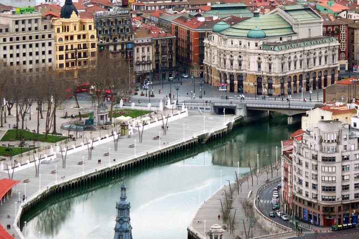 Paquete de 3 días en Bilbao con paseo en barco, pintxos y Museo Guggenheim — foto 3