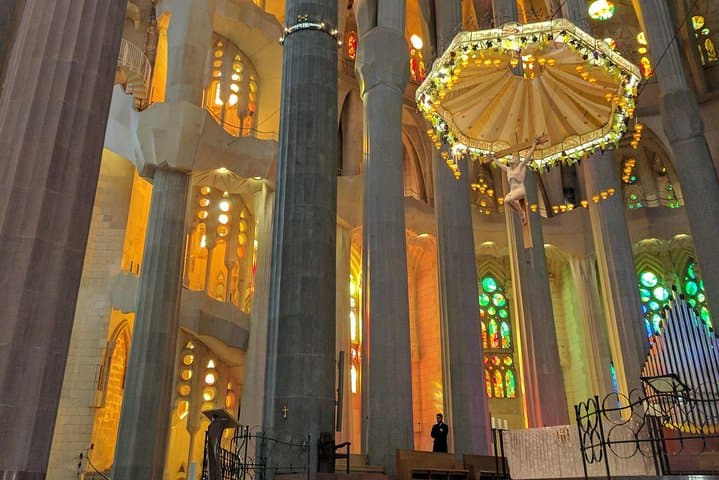 Sagrada Familia Privattour mit bevorzugtem Zugang — Foto 3