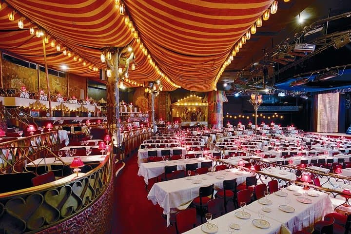 Dîner-spectacle au Moulin Rouge avec Champagne à Paris — photo 1