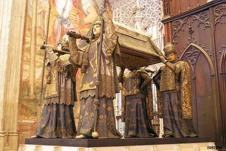 Ganztägige Sevilla-Tour mit Tickets (optionale Tapas & Flamenco) — Foto 4
